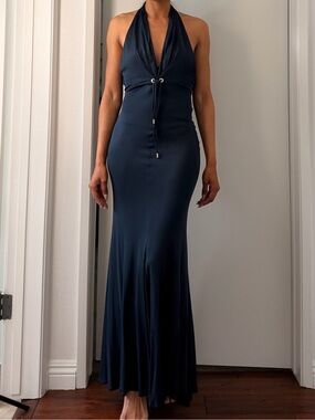 gucci bridesmaid dresses A Chic Floral Wedding Dress for This Gucci Green Coastal California Wedding in Montecito